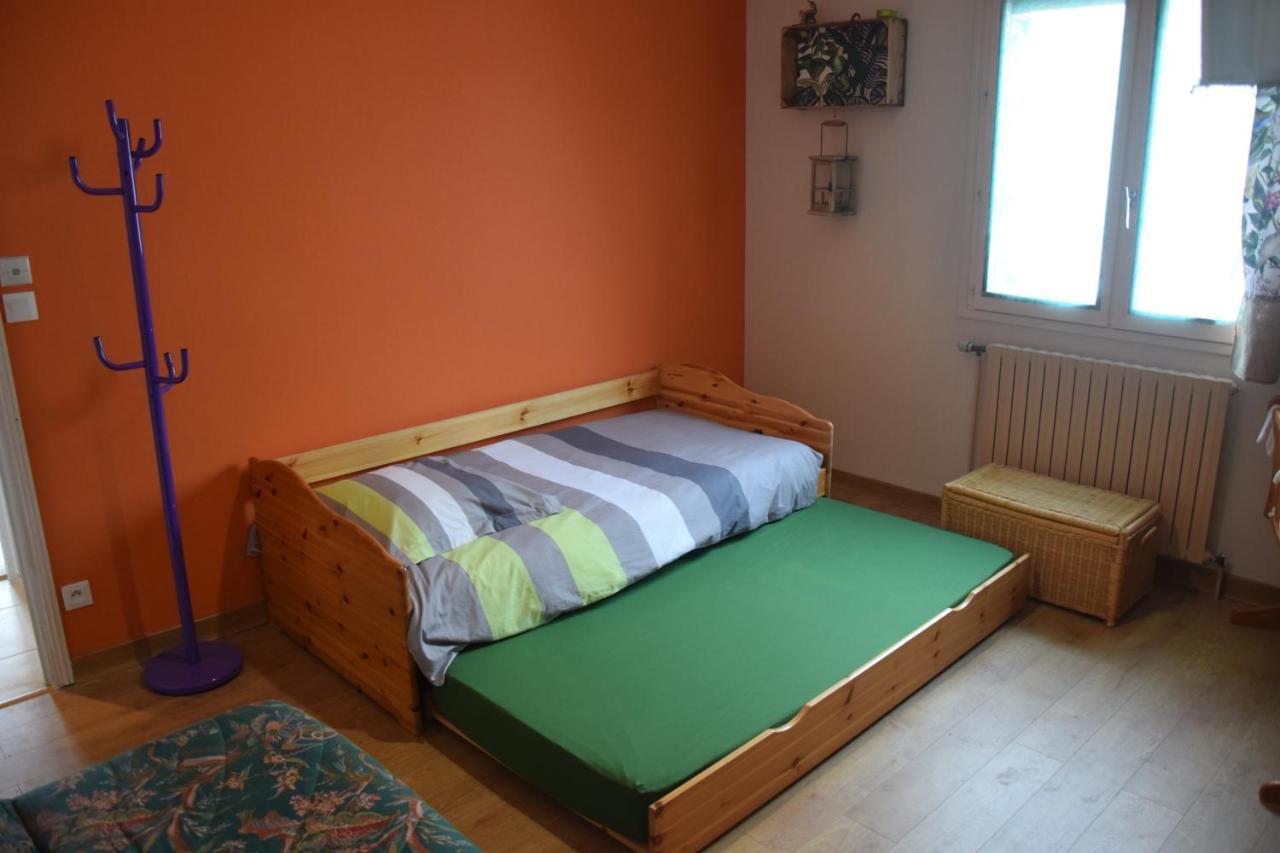 Bed and Breakfast Au gué du bois Neuville-du-Poitou Esterno foto